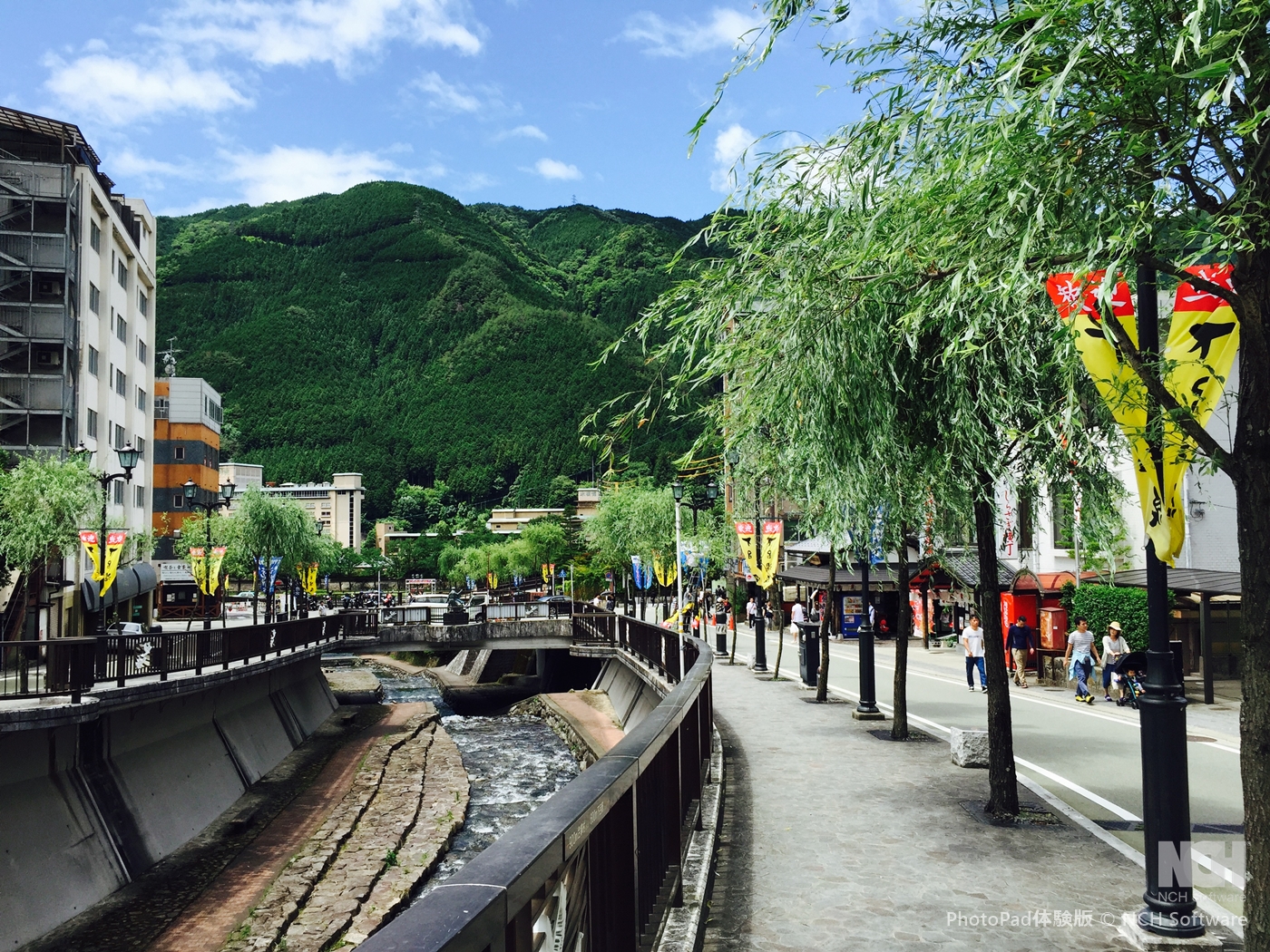 特急ひだ_下呂温泉街