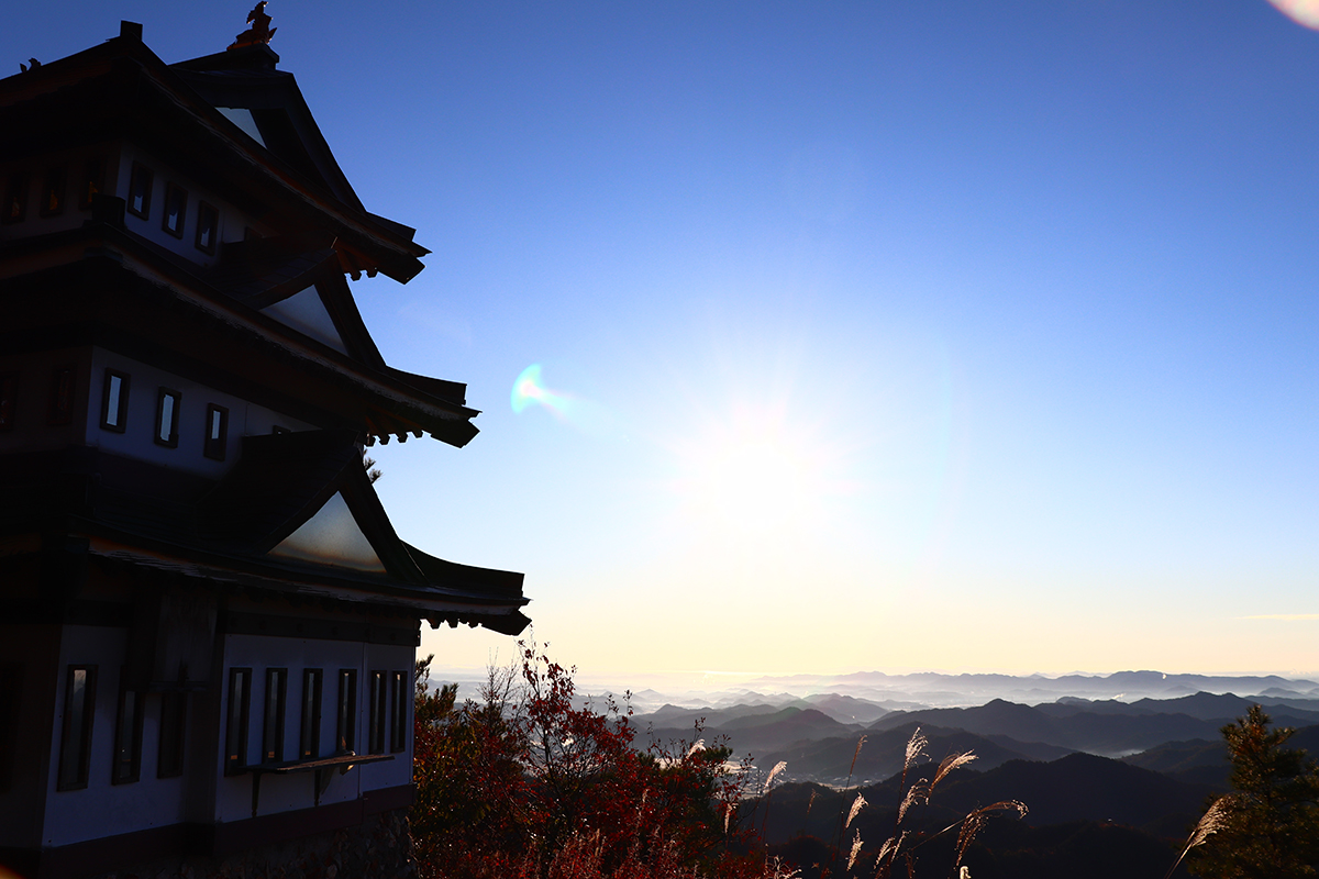 大桑城跡　（古城山）